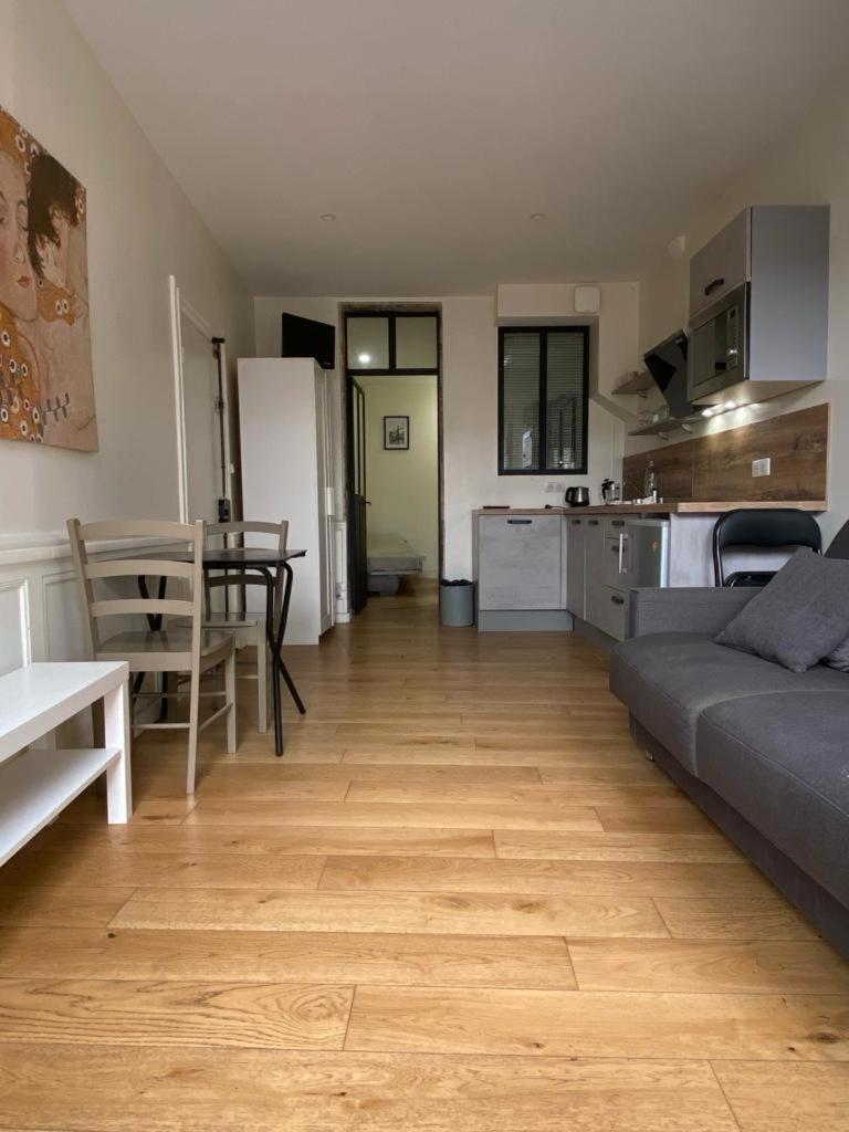 Lyon Standing Historic City Apartment Eksteriør bilde